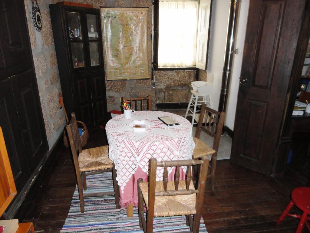 Отель Casa Do Brigadeiro Lajeosa  Экстерьер фото